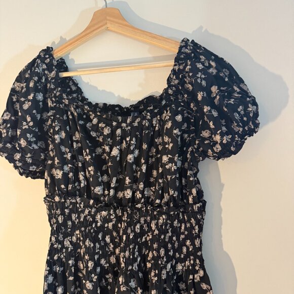 GAP Black Floral Smocked Maxi Dress – Puff Sleeves, Square Neck, Size Large Tall - Picture 3 of 4